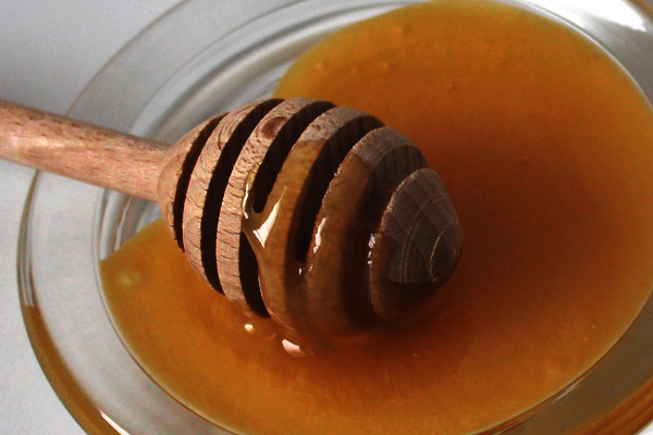 ゴールドハニー(はちみつ、プロポリス、ローヤルゼリー。花粉を一つに)